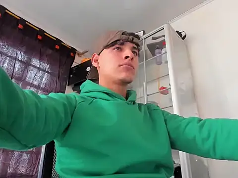 Snapshot of MaxStar26 chatting on 8, 1, 2026 MaxStar26 online show from 8, 1, 2026