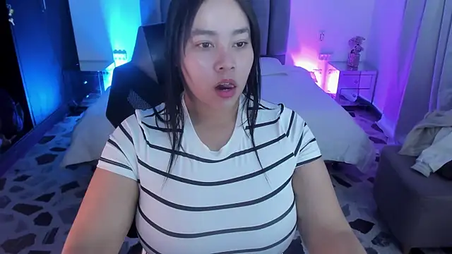 Snapshot of ThaliaBrookss_ chatting on 11, 7, 2026 ThaliaBrookss online show from 11, 7, 2026