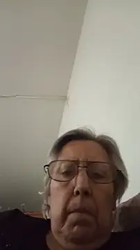 Snapshot of Marce1903 chatting on 25, 5, 2026 Marce1903 online show from 25, 5, 2026