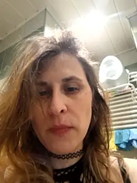 Snapshot of millfka chatting on 8, 1, 2026 millfka online show from 8, 1, 2026
