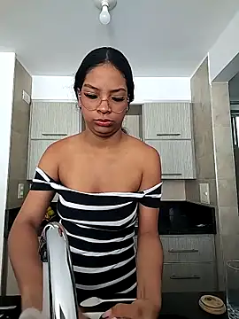 KATALINA SANTANA  online show from 14, 3, 2026