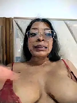 Snapshot of KATALINA_SANTANA_ chatting on 5, 7, 2026 KATALINA SANTANA online show from 5, 7, 2026