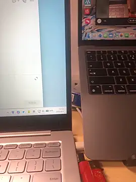 Snapshot of Guillermo950 chatting on 4, 4, 2026 Guillermo950 online show from 4, 4, 2026