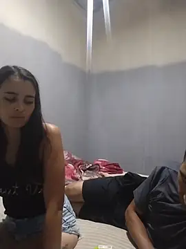 Rodrigohernan19 online show from 17, 4, 2026