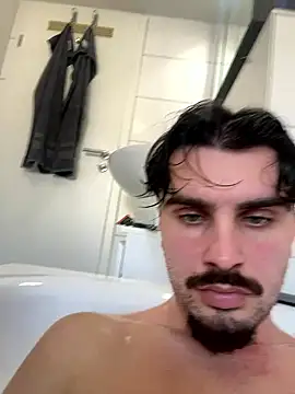 youngpablo4 online show from 7, 1, 2026