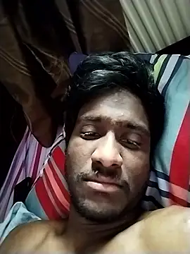 SEXYBOYCALLME online show from 13, 1, 2026