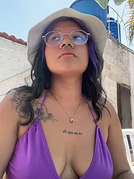 queen of you heart online show from 22, 3, 2026