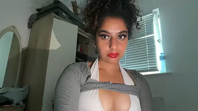 Snapshot of fayfay21@xh chatting on 9, 7, 2026 fayfay21xh online show from 9, 7, 2026
