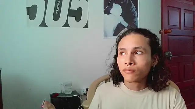Snapshot of DeusGoth chatting on 7, 5, 2026 DeusGoth online show from 7, 5, 2026