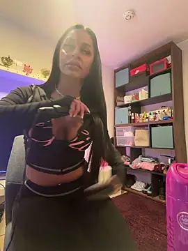 Snapshot of sweetxlayla chatting on 1, 3, 2026 sweetxlayla online show from 1, 3, 2026