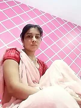 Snapshot of Hot_ree85 chatting on 3, 2, 2026 Hot ree85 online show from 3, 2, 2026