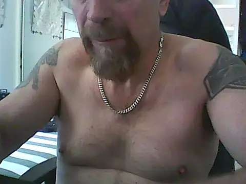 loudandproud online show from 23, 4, 2026