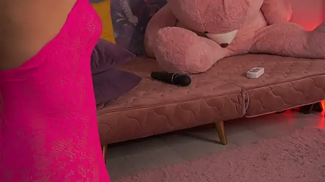 Ava Solis online show from 29, 3, 2026