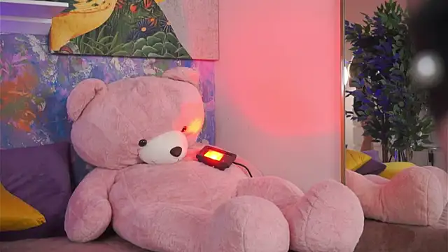 Ava Solis online show from 19, 5, 2026