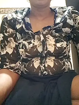 MILFybar online show from 17, 4, 2026