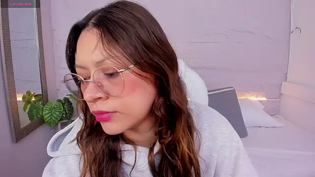 Snapshot of lanna_18_ chatting on 13, 5, 2026 lanna 18 online show from 13, 5, 2026
