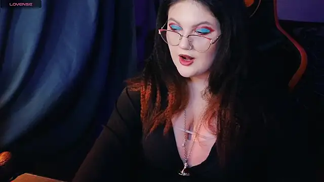 PixelMiss online show from 28, 7, 2026