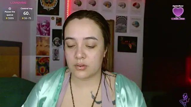 Snapshot of Nova-Satela chatting on 8, 5, 2026 Nova-Satela online show from 8, 5, 2026