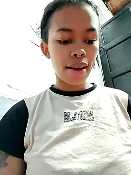 shenna brunette online show from 6, 3, 2026