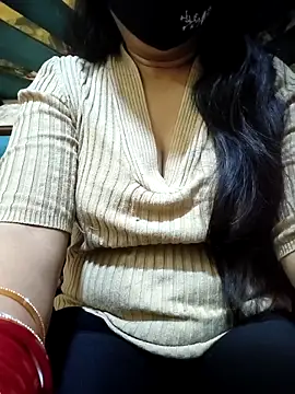 couple fun  online show from 25, 3, 2026