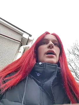 Lily Viola online show from 24, 2, 2026