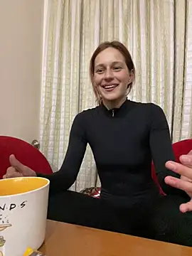 Lily Viola online show from 1, 6, 2026