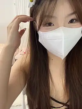 Snapshot of _xiaoxinxin_ chatting on 5, 6, 2026 xiaoxinxin online show from 5, 6, 2026