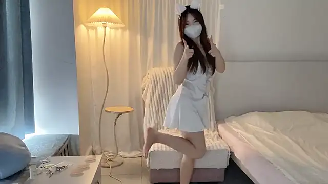 Snapshot of _xiaoxinxin_ chatting on 23, 6, 2026 xiaoxinxin online show from 23, 6, 2026