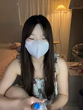 Snapshot of _xiaoxinxin_ chatting on 5, 7, 2026 xiaoxinxin online show from 5, 7, 2026