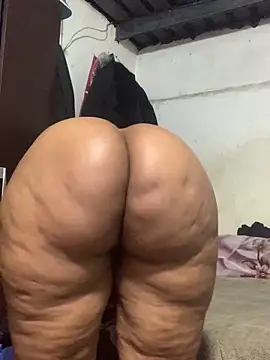 Xsexysnow33s online show from 25, 5, 2026