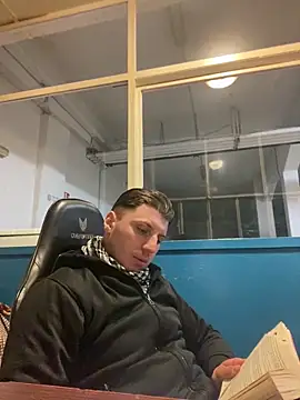 allee2206 online show from 28, 3, 2026