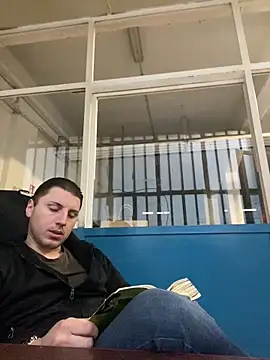 allee2206 online show from 11, 4, 2026