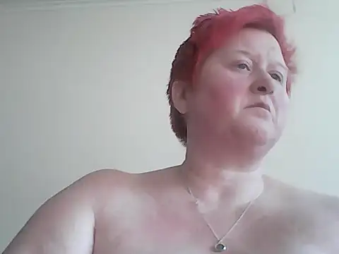 BustyRedxx online show from 2, 4, 2026