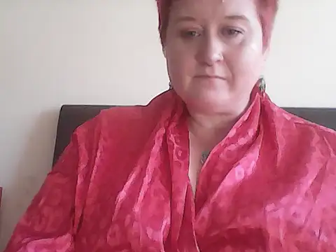 Snapshot of BustyRedxx chatting on 23, 4, 2026 BustyRedxx online show from 23, 4, 2026