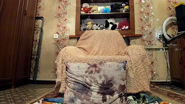   Fistashka   online show from 7, 2, 2026