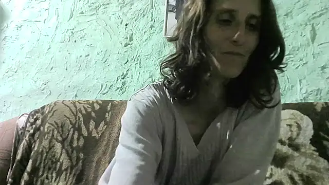 Snapshot of _wolfxsnowy_ chatting on 31, 5, 2026 wolfxsnowy online show from 31, 5, 2026