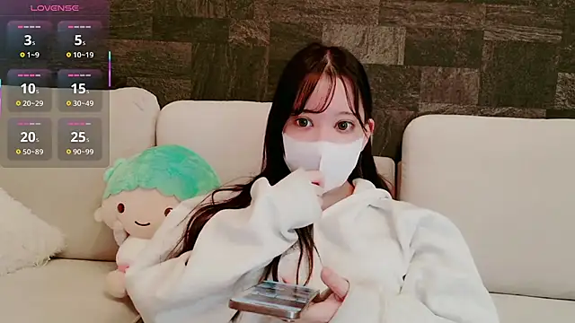 Mayu 000 online show from 2, 4, 2026