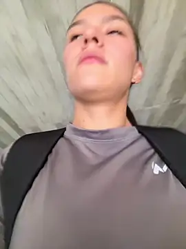 Snapshot of TaylorrHill chatting on 12, 2, 2026 TaylorrHill online show from 12, 2, 2026