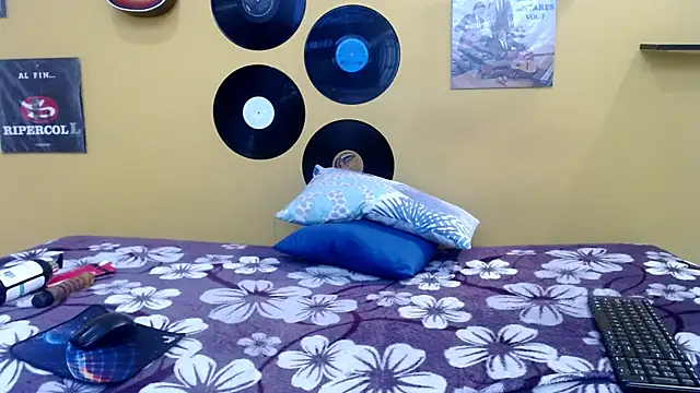 marcelasweet457 online show from 16, 4, 2026