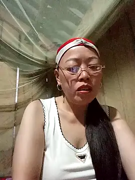 Agnes-baby online show from 10, 4, 2026