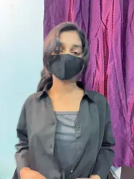 HotxAnamika online show from 3, 2, 2026