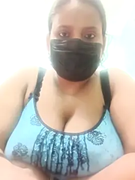 Snapshot of Hot_mahi678 chatting on 2, 2, 2026 Hot mahi678 online show from 2, 2, 2026