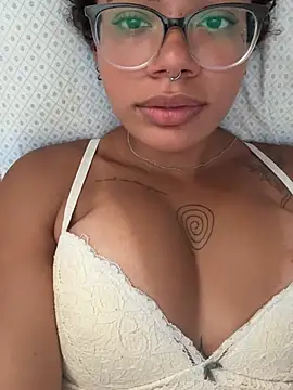 Snapshot of morceguinhapriv chatting on 16, 2, 2026 morceguinhapriv online show from 16, 2, 2026