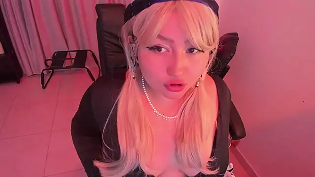 Sweet lenna online show from 17, 1, 2026