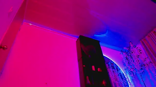 Sweet lenna online show from 20, 3, 2026