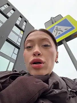 Snapshot of estalavista chatting on 13, 1, 2026 estalavista online show from 13, 1, 2026