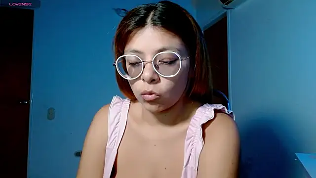 Snapshot of Princess_Venus chatting on 26, 4, 2026 Princess Venus online show from 26, 4, 2026