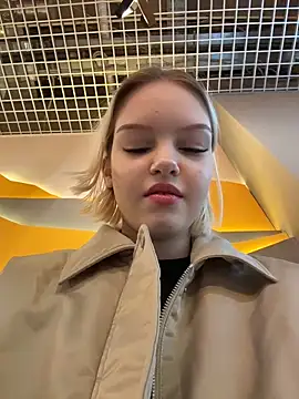 AshleyMur online show from 11, 4, 2026