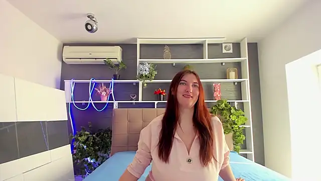 StephieRousee online show from 27, 2, 2026