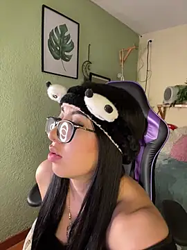 Snapshot of Natsrose chatting on 6, 2, 2026 Natsrose online show from 6, 2, 2026